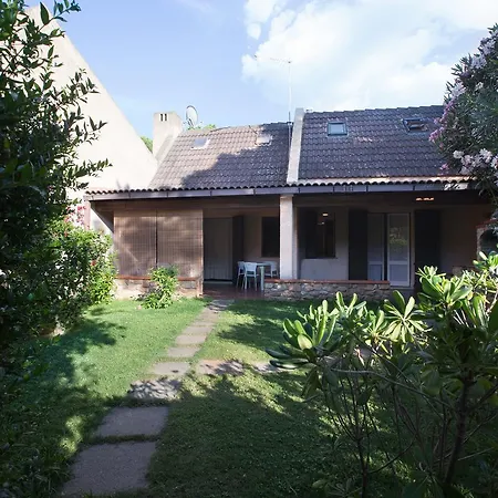 Holiday home Case Vacanza Aiosardegna Cala Verde Santa Margherita Di Pula